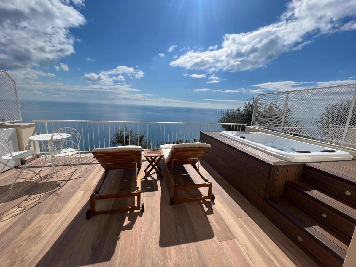 Seajewelsdeluxurysuite Amalfi Exterior photo