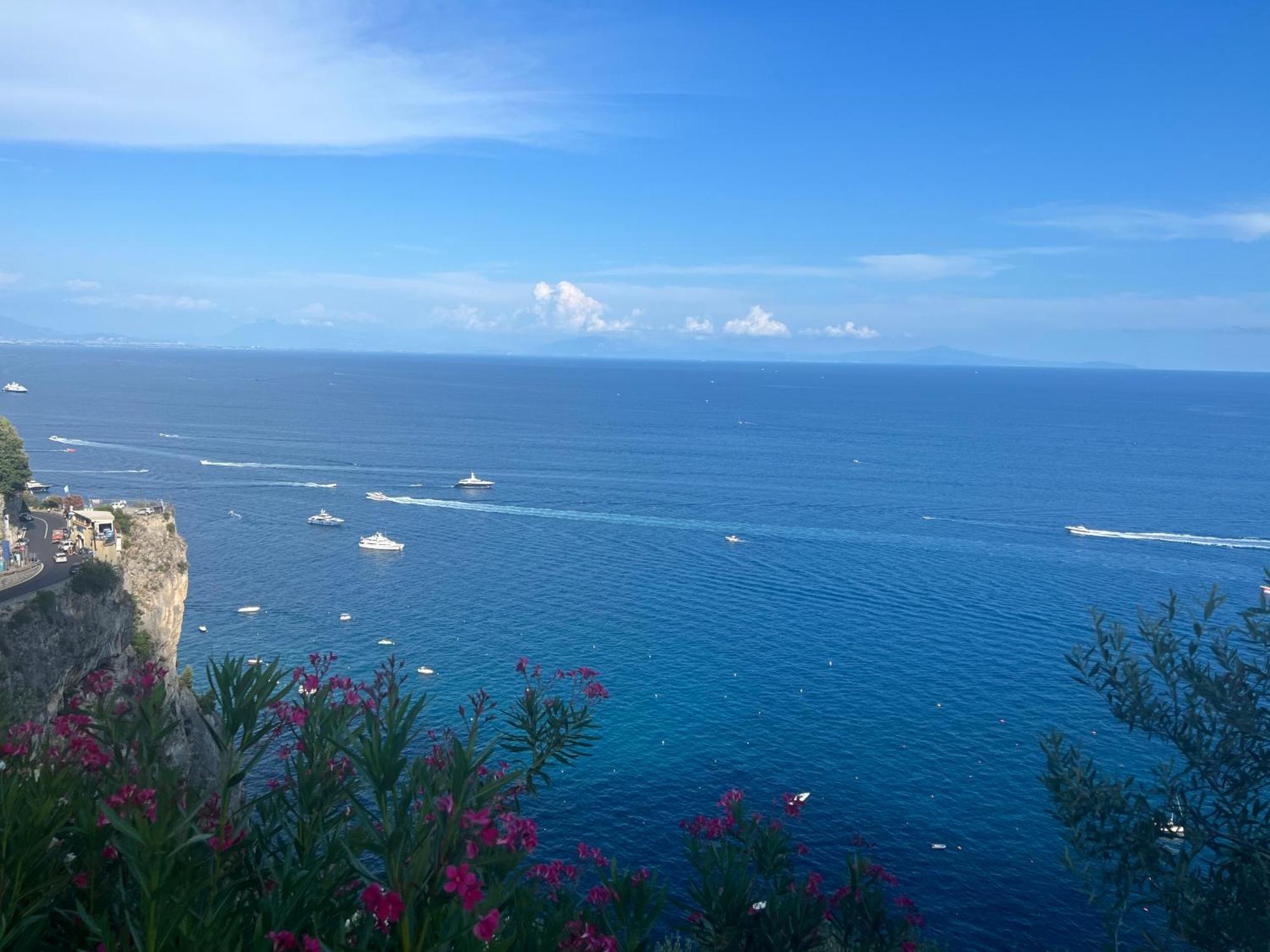 Seajewelsdeluxurysuite Amalfi Exterior photo